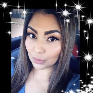 Meet your Posher, Jasmine